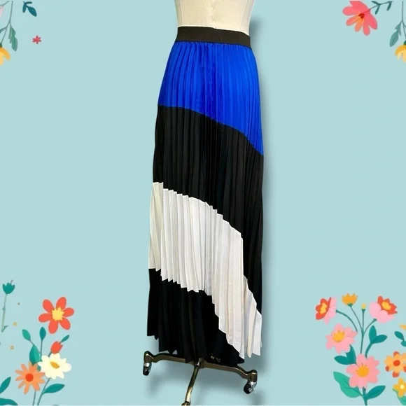 NWT Lane Bryant Blue, Black & White Colorblock Pleated Maxi Skirt Size 26/28 - Picture 11 of 14